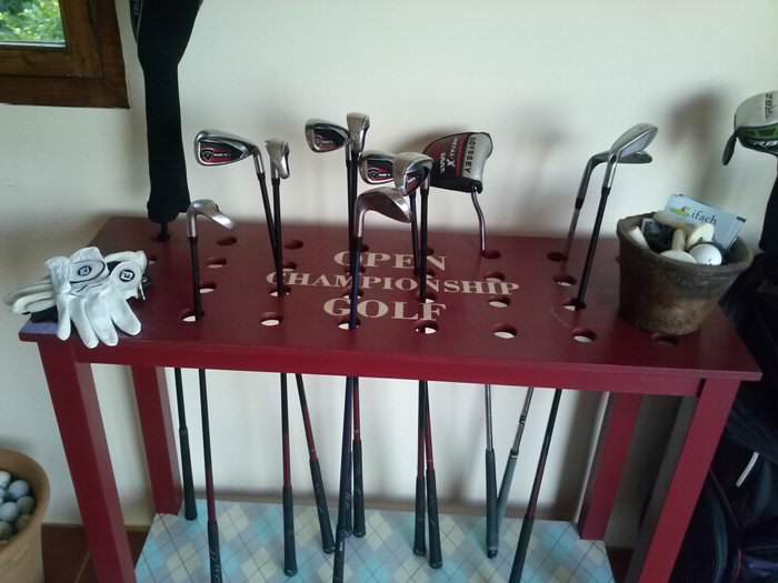 **Pintamos una mesa de golf - El Taller de lo Antiguo